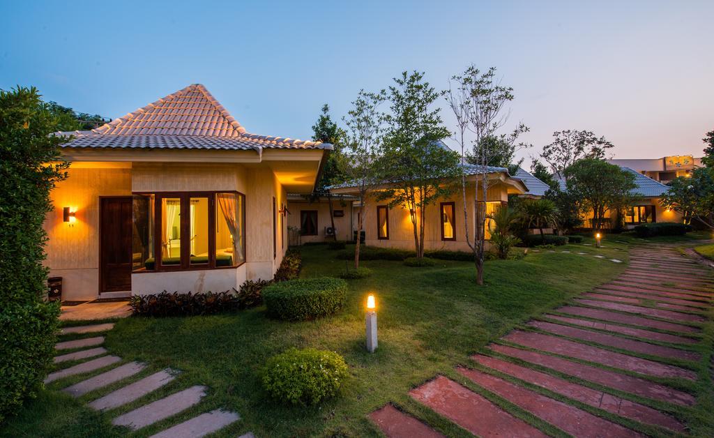Panlaan Boutique Resort Nong Khai Phòng bức ảnh